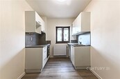 Pronájem bytu 1+1 31 m2 Humna, Kladno - Kročehlavy, cena 15900 CZK / objekt / měsíc, nabízí 