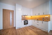 Pronájem bytu 3+kk s terasou a garáží, cena 18000 CZK / objekt / měsíc, nabízí CENTURY 21 Facon Reality