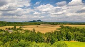 Prodej stavebního pozemku 1 250-2 500 m2, BEZDĚDICE, BĚLÁ POD BEZDĚZEM, cena 2625000 CZK / objekt, nabízí 