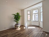Pronájem nového bytu 2+1 v domě s vnitroblokem v Praze na Žižkově, cena 28000 CZK / objekt / měsíc, nabízí CENTURY 21 Harmony
