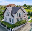 Rodinný dům 6+1+kk, okrasná zahrada, Praha-východ, cena 18980000 CZK / objekt, nabízí 