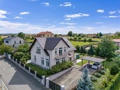 Rodinný dům 6+1+kk, okrasná zahrada, Praha-východ, cena 18980000 CZK / objekt, nabízí 