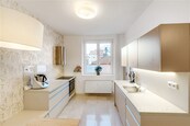  Prodej bytu 2+1, 62 m2, Hradec Králové - parkovací stání, sklep, cena 6480000 CZK / objekt, nabízí 