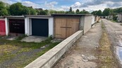 Čistá a suchá garáž v garážové kolonii v ulici Bratislavská., cena 1800 CZK / objekt / měsíc, nabízí 