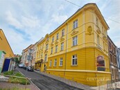 Prostorný byt 2+1 s vysokými stropy a charakterem staršího domu - Letecká, Teplice, cena 11500 CZK / objekt / měsíc, nabízí CENTURY 21 Imagine Housing