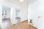 Prodej bytu 3+kk (75 m2), 2x vlastní parkovací stání, lodžie a sklep Praha 9, cena 8990000 CZK / objekt, nabízí 