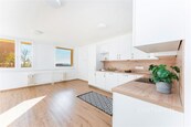 Prodej bytu 3+kk (75 m2), 2x vlastní parkovací stání, lodžie a sklep Praha 9, cena 8990000 CZK / objekt, nabízí CENTURY 21 Kobler Reality
