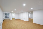 Ticho, klid, koncentrace - kancelářský prostor 75 m2 v Praze Uhříněvsi, cena 4500000 CZK / objekt, nabízí 