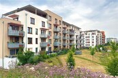 Pronájem bytu 4+kk s balkonem a sklepem, CP 114 m2, Praha 9 Čakovice, cena 38000 CZK / objekt / měsíc, nabízí 