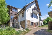 Dům se 3 bytovými jednotkami a investičním potenciálem, cena 8999000 CZK / objekt, nabízí 
