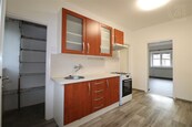 Pronájem bytu 2+1, U Nové Školy, OstravaHrabůvka, cena 10000 CZK / objekt / měsíc, nabízí