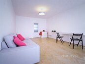 Pronájem Bytu 1+1 s balkonem v centru Ostravy, cena 10480 CZK / objekt / měsíc, nabízí 