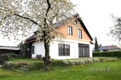 Prodej rodinného domu s pozemkem 1 460 m2 v Čáslavi - Nové Město, cena 8390000 CZK / objekt, nabízí CENTURY 21 Real4Life