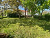 Prodej stavebního pozemku 382m2, Mělník Rousovice, cena 2500000 CZK / objekt, nabízí