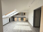 Pronájem jednotky 1+1 s terasou v ubytovacím zařízení - Tachlovice, 57 m2 , jednotka 302, cena 23000 CZK / objekt / měsíc, nabízí 