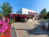 Úsporný rodinný dům 6+kk v klidné části Horoušánek - bydlení s podnikatelským potenciálem, cena 10490000 CZK / objekt, nabízí 