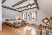 Úžasně útulná novostavba, Albrechtice v Jizerských horách užitná plocha 293 m2, pozemek 1605 m2, cena 29800000 CZK / objekt, nabízí 