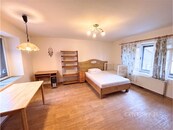 Rodinný dům 4+2 se zahradou k rekonstkruci - Klobuky, cena 4790000 CZK / objekt, nabízí 