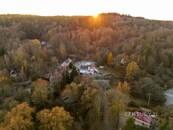 Pronájem rodinného domu 3+1 ( 150 m2 ) - samota u lesa, Vítkovice ( Lubenec ), cena 19500 CZK / objekt / měsíc, nabízí 