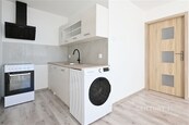 Pronájem bytu 2+kk 40 m2 v Mostě, cena 11300 CZK / objekt / měsíc, nabízí 
