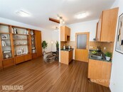 Pronájem 1+KK u metra Českomoravksá, cena 15500 CZK / objekt / měsíc, nabízí CENTURY 21 The Most Reality