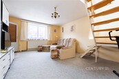 Prodej rodinného dvougeneračního domu 6+kk 139 m2, Praha Vinoř, cena 10900000 CZK / objekt, nabízí 