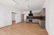 Pronájem bytu 2+kk po rekonstrukci - Slovany, cena 15000 CZK / objekt / měsíc, nabízí 
