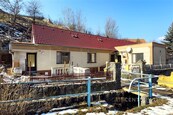 Prodej RD s pozemkem 1444 m2 Hluboké Mašůvky, cena 2121000 CZK / objekt, nabízí 