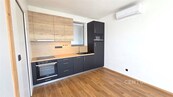 Pronájem bytu 2+kk, 33 m2, ul. Šatovská, Znojmo, cena 12000 CZK / objekt / měsíc, nabízí CENTURY 21 Vaše Reality