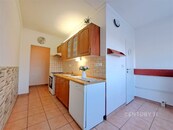 Pronájem bytu 2+1 s balkonem, 64 m2, Práče, cena 11500 CZK / objekt / měsíc, nabízí 