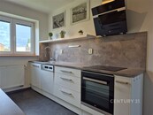 Pronájem bytu 2+kk, ul. 28. října, Znojmo, cena 13000 CZK / objekt / měsíc, nabízí CENTURY 21 Vaše Reality