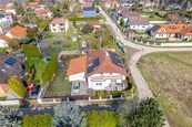 Samostatně stojící rodinný dům 5kk v blízkosti lesa v Měchenicích u Prahy, cena 14600000 CZK / objekt, nabízí