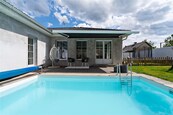 Prodej rodinného domu 6+kk s bazénem, 136 m2, Raková u Rokycan, cena 10250000 CZK / objekt, nabízí