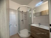Světlý byt 3+1 ve 6. NP po kompletní rekonstrukci s velkým balkónem - Milevsko, ul. J. A. Komenského, cena 12900 CZK / objekt / měsíc, nabízí CENTURY 21 4fin Reality