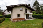Prodej částečně zrekonstruované chaty se zahradou u Slapské přehrady, cena 6290000 CZK / objekt, nabízí 