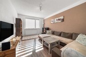 Prostorný byt 3+1 (76 m2) s lodžíí v centru Sokolova., cena 3200000 CZK / objekt, nabízí 