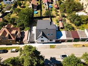 Prostorný rodinný dům se zahradou v centru Přeštic, cena 15900000 CZK / objekt, nabízí 