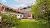 Prodej domu pro rodinné bydlení i investičním potenciálem Brno - Tuřany, cena 12500000 CZK / objekt, nabízí CENTURY 21 4fin Reality