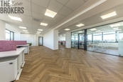 Pronájem, Administrativní prostory a objekty, Praha 10, cena 136000 CZK / objekt / měsíc, nabízí The Brokers s.r.o.