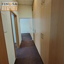 Nájem nebytového prostoru - kanceláře v bližším centru Chomutova, cena 6000 CZK / objekt / měsíc, nabízí 