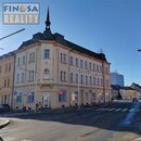 Nájem nebytového prostoru - kanceláře v bližším centru Chomutova, cena 9900 CZK / objekt / měsíc, nabízí 