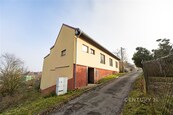 Prodej rodinného domu 290 m2, pozemek 470 m2, cena 2150000 CZK / objekt, nabízí CENTURY 21 4Plus