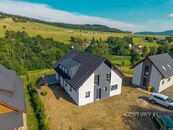 INVESTIČNÍ PŘÍLEŽITOST: Velkorysá horská rezidence na Dolní Moravě - ideální pro skupinový pronájem či rodinné zázemí, cena 28000000 CZK / objekt, nabízí CENTURY 21 4Plus