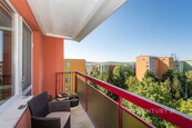 Pronájem bytu 3+1 Moldavská, Brno - Bohunice, cena 23800 CZK / objekt / měsíc, nabízí 
