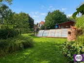 Prodej, Pozemek pro stavbu RD, bytů, Praha 9, cena 7490000 CZK / objekt, nabízí HVB Real Estate s.r.o.