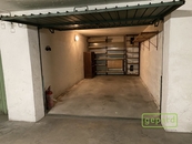 Pronájem, Garáž, garážové stání, Olomouc, cena 2400 CZK / objekt / měsíc, nabízí 