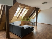 Pronájem, Byt 2+kk, Praha 10, cena 27900 CZK / objekt / měsíc, nabízí 