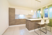 Prodej prostorného bytu se zahrádkou, 5+KK, 133 m2, Pod Kotlářkou, Praha 5 - Košíře, cena 19870000 CZK / objekt, nabízí Vimmo - Vogel Immobilien, s. r. o.