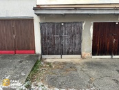 Pronájem garáže v centru Zlína - naproti Myslivně, cena 3000 CZK / objekt / měsíc, nabízí 