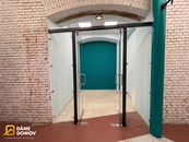Pronájem obchodního prostoru 10 m2, Hodonín, cena cena v RK, nabízí Dáme domov